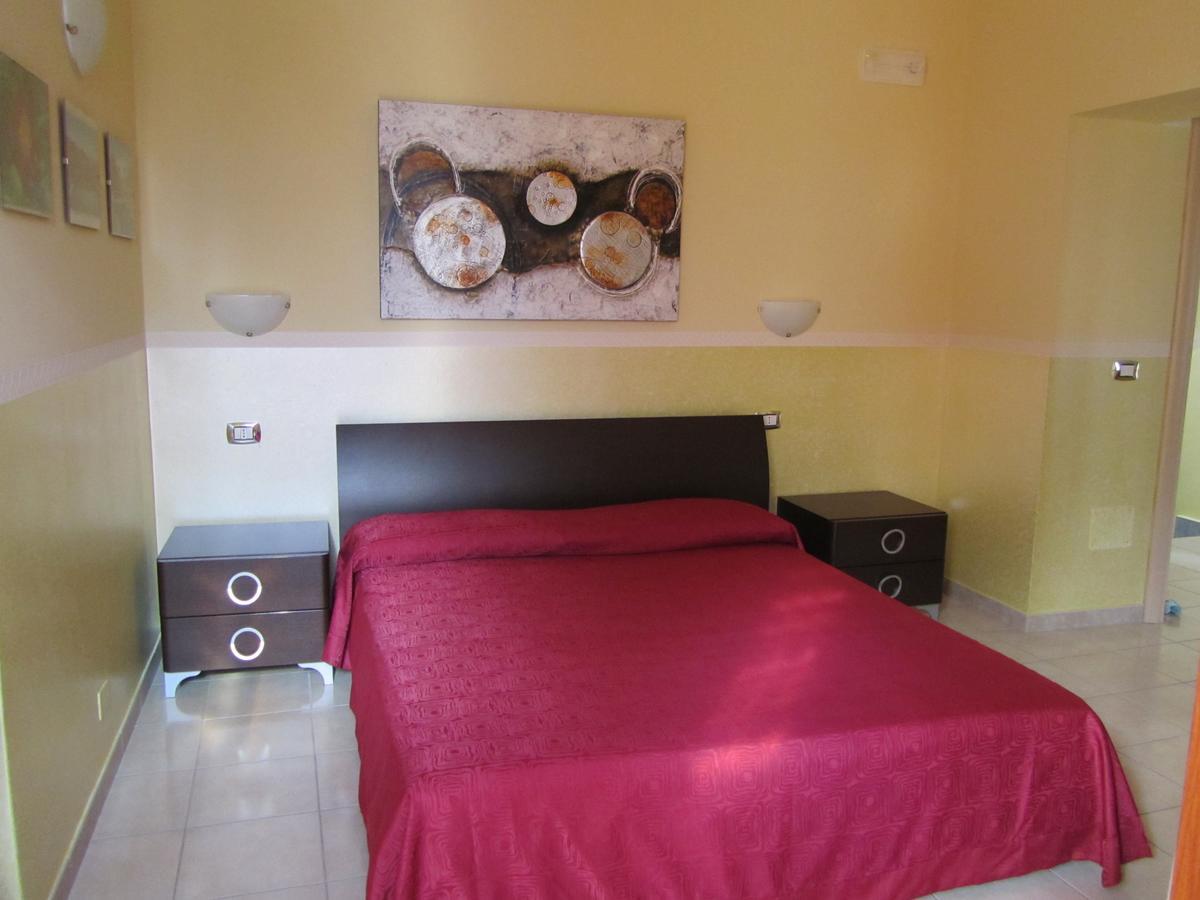 B&B Lo Sparviero Civita Exterior photo