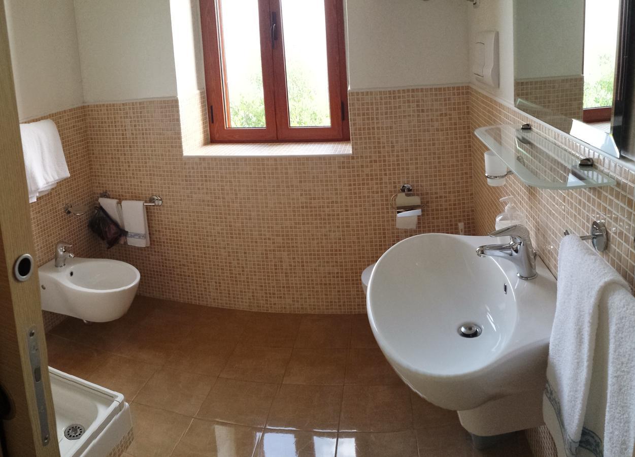 B&B Lo Sparviero Civita Room photo